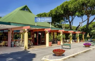 Hotel Hotel Italy Village a Baia Domizia