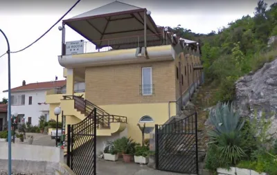 Hotel Hotel La Roccia a Rocchetta e Croce