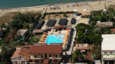 Hotel Hotel Miramare Small Village  a Mondragone