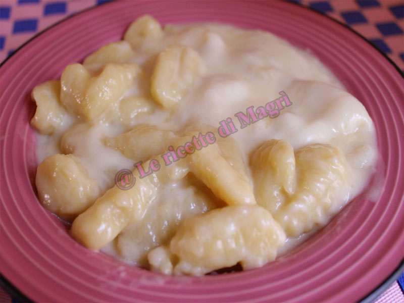 Gnocchi alla bava.jpg