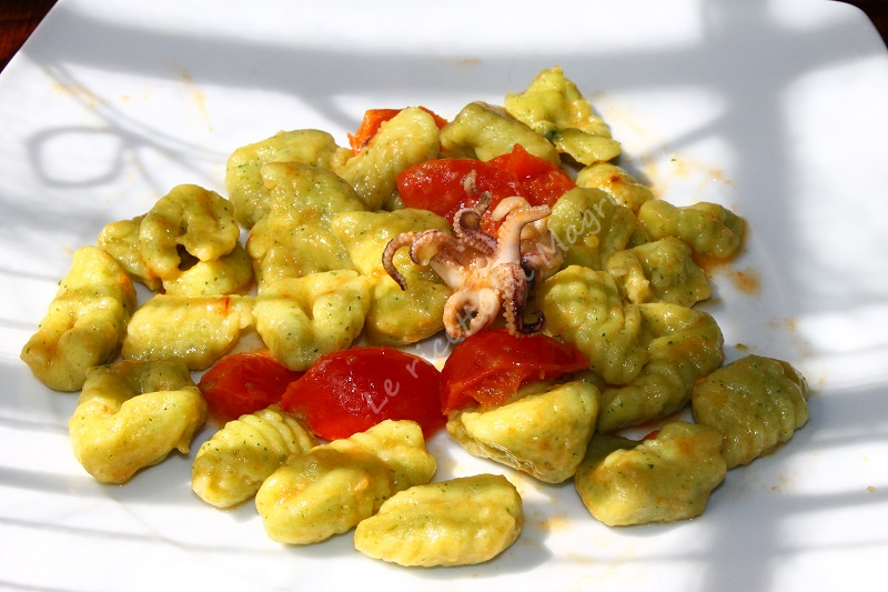 Gnocchi di zucchine con ciuffetti di calamari.png