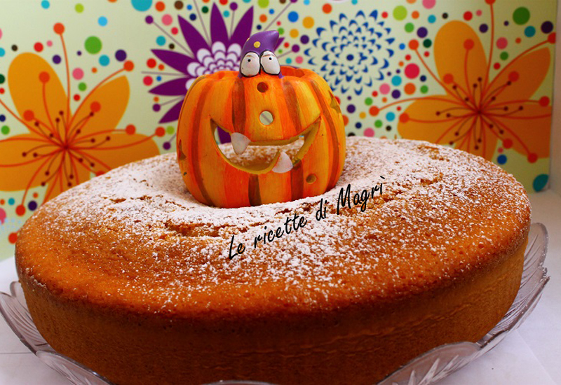 Halloween cake.jpg