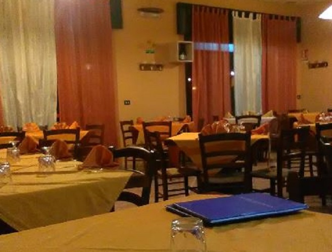 Foto di Osteria pizzeria da Tonino a Calvi Risorta