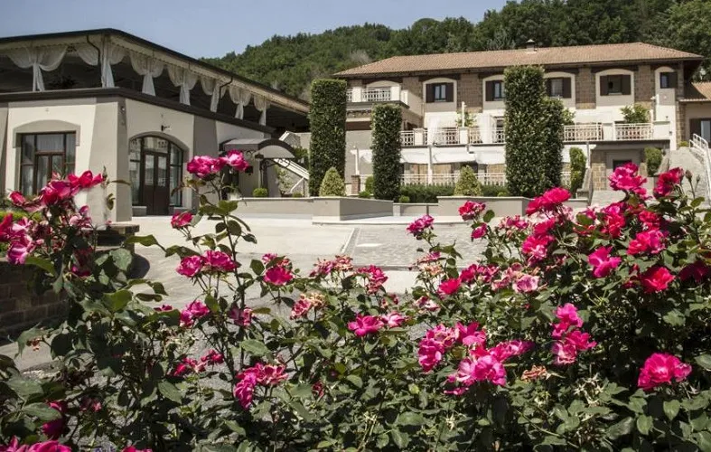 Foto della villa per matrimoni Tenuta Pegaso a Caiazzo